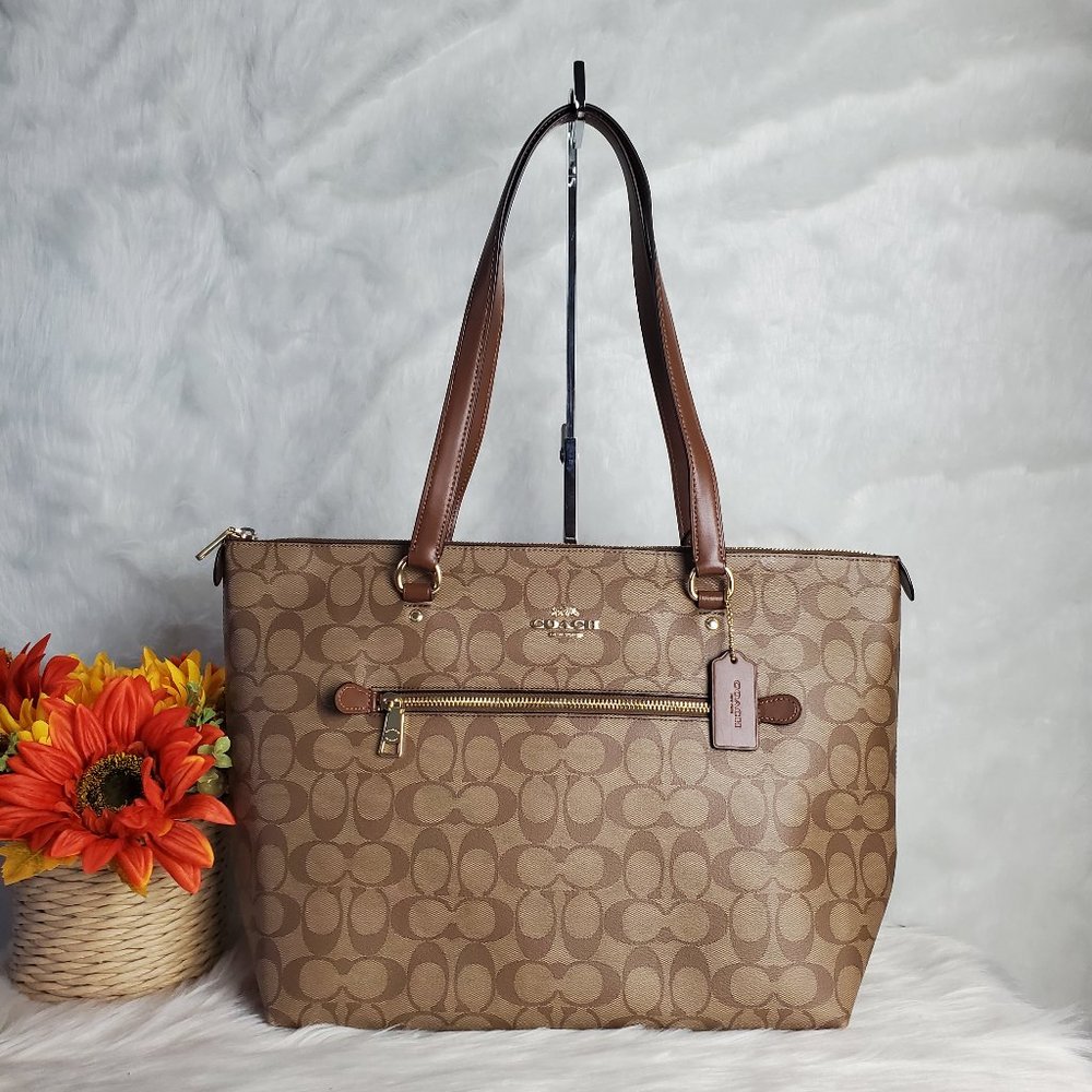 COACH GALLERY TOTE IN SIGNATURE CANVAS